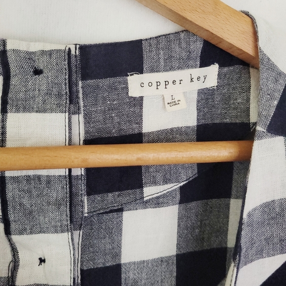 Copper Key Crop Top - Picture 5 of 5